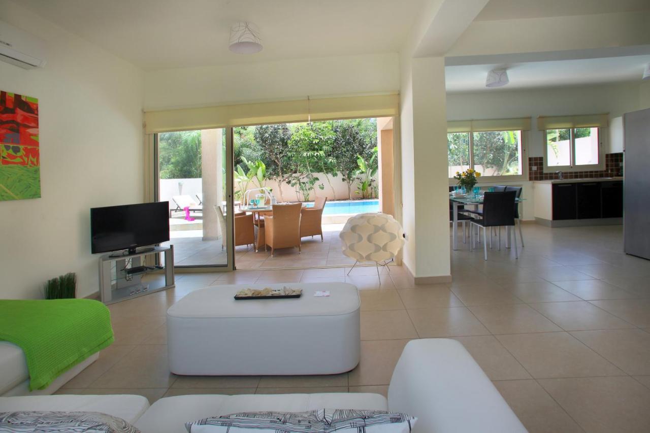 Michelle 8 Villa Protaras Exterior photo