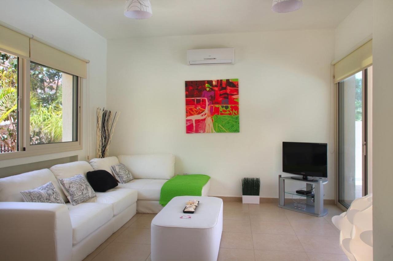 Michelle 8 Villa Protaras Exterior photo
